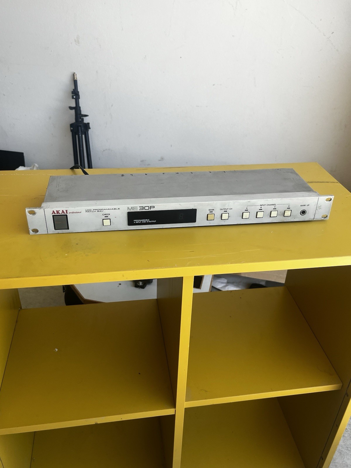 Akai ME30P  Midi Patch Bay