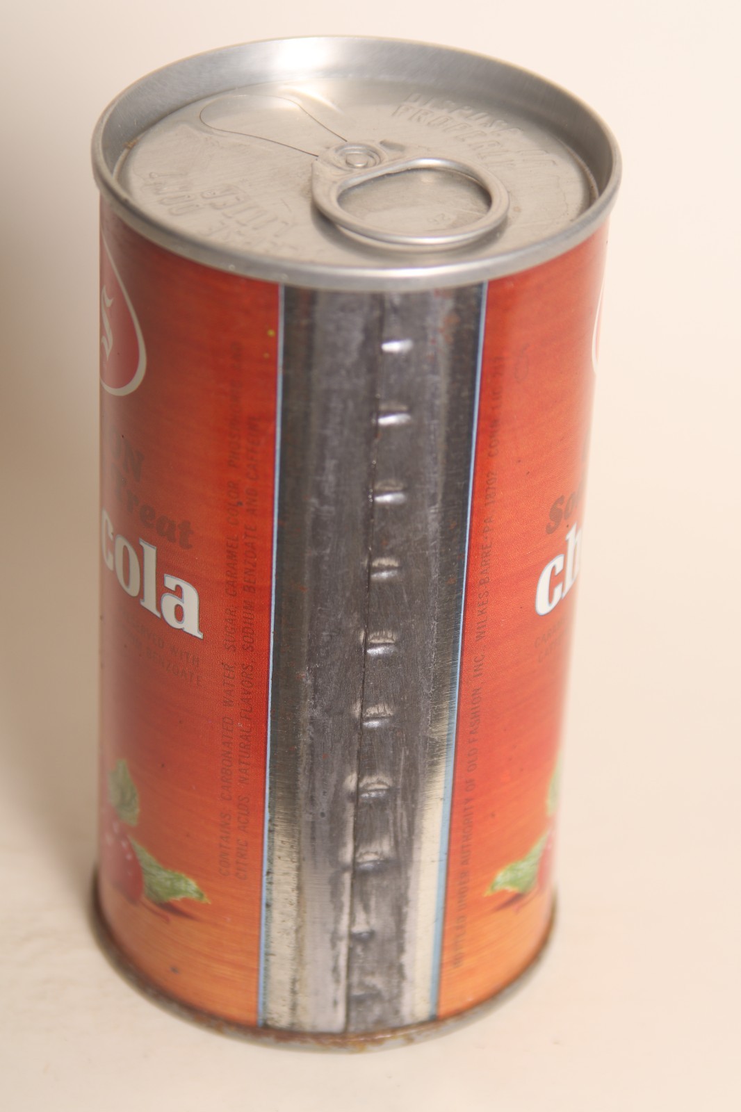 Ma's Cherry Cola soda can