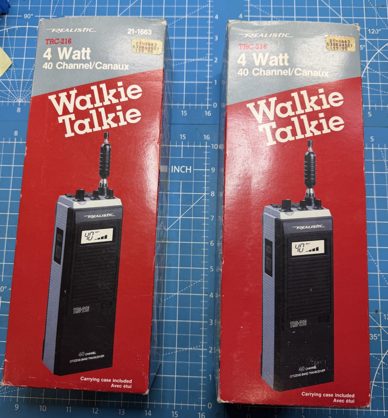 Realistic TRC-216 40 Channel CB Walkie Talkie Pair Vintage Original Box Manua