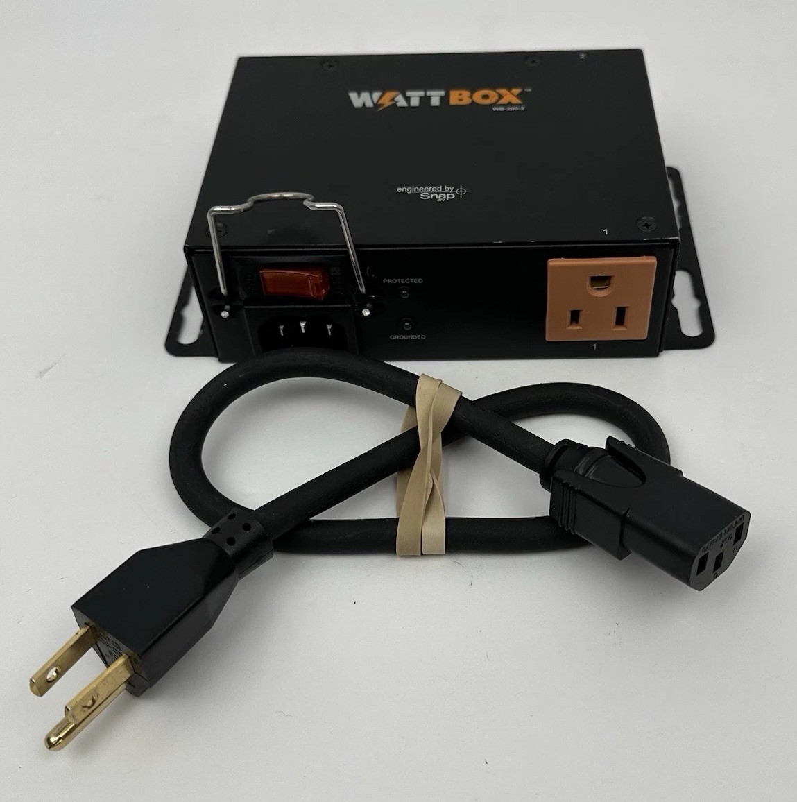 WattBox WB-200-2 Power Conditioner Surge Protector AV Home Theater UL - TESTED