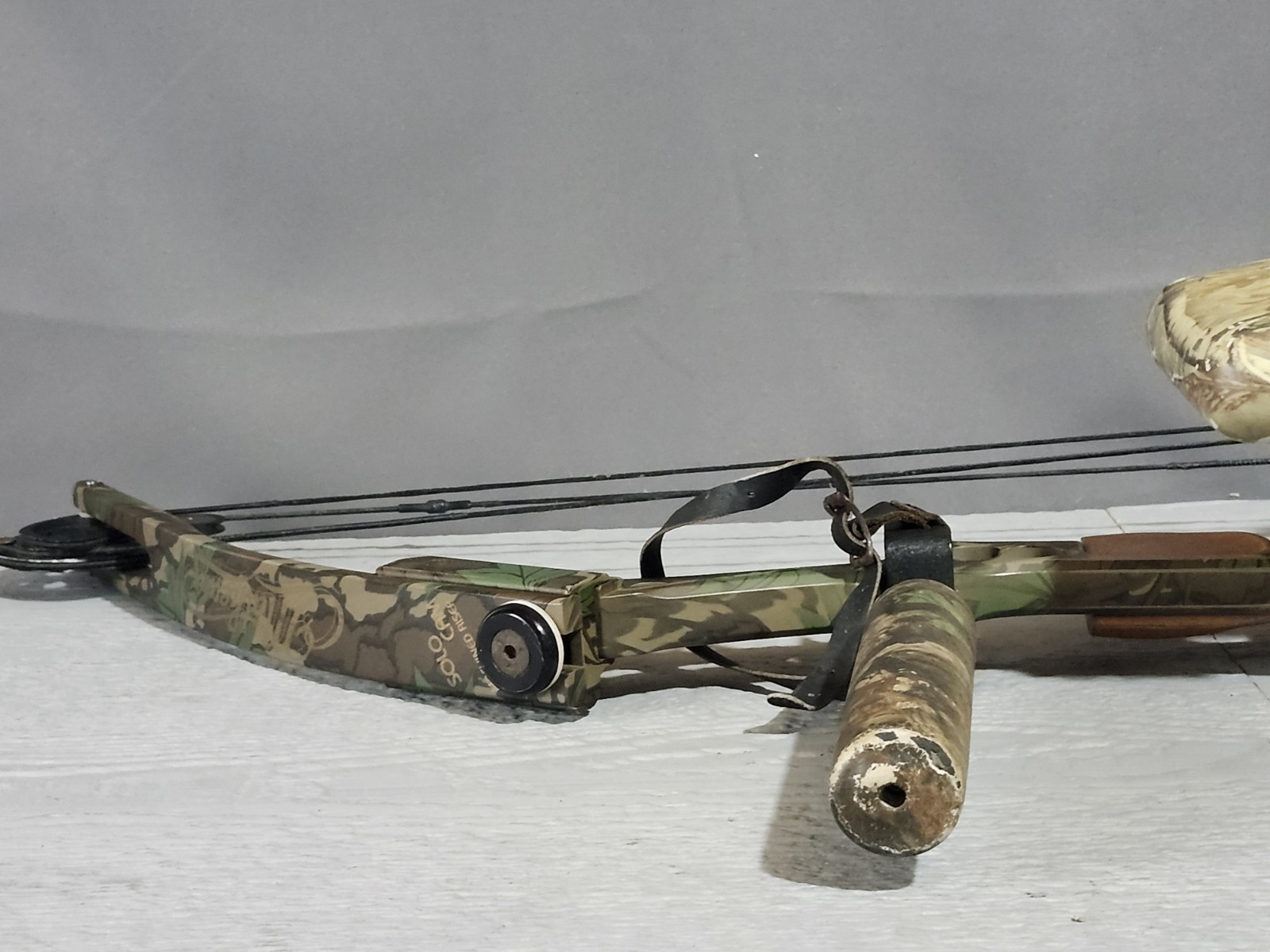 Mathews Rival Pro Compound Bow Right Hand Solo Cam w/ X-Ring