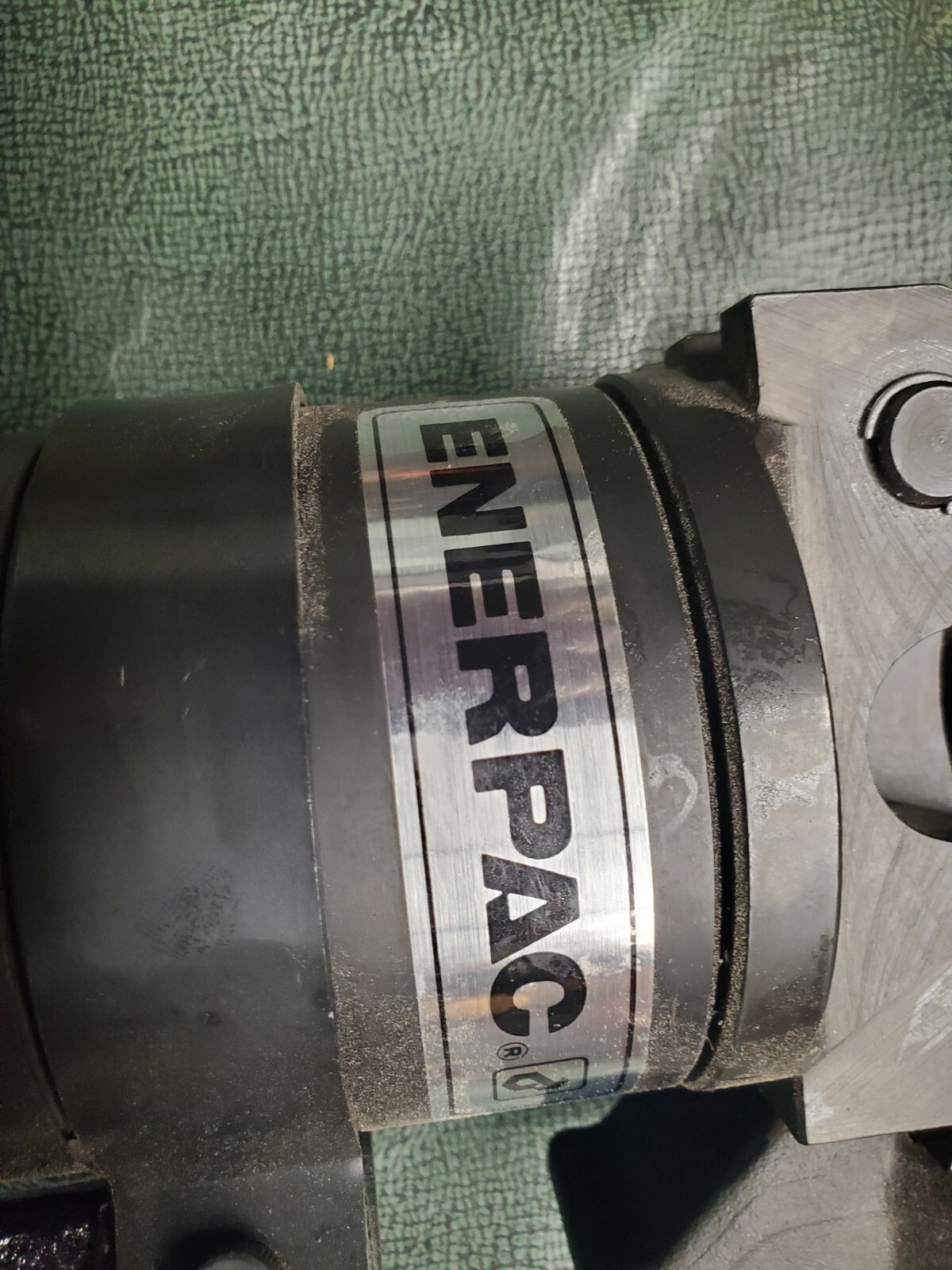 Enerpac WHR1250 20-Ton Double Acting Cutter Wire Rope ACSR 1-1/4" Rebar 1" lot#2