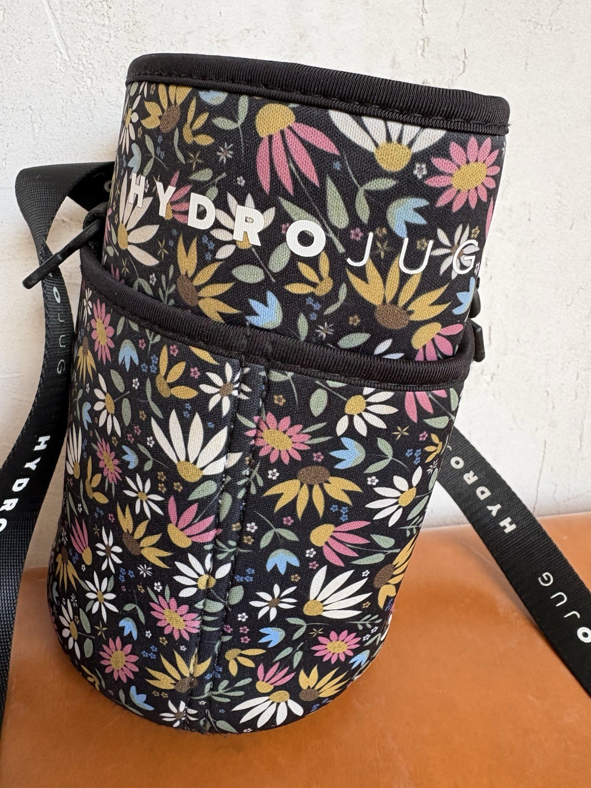 Hydrojug Travel Cousy Flower Print