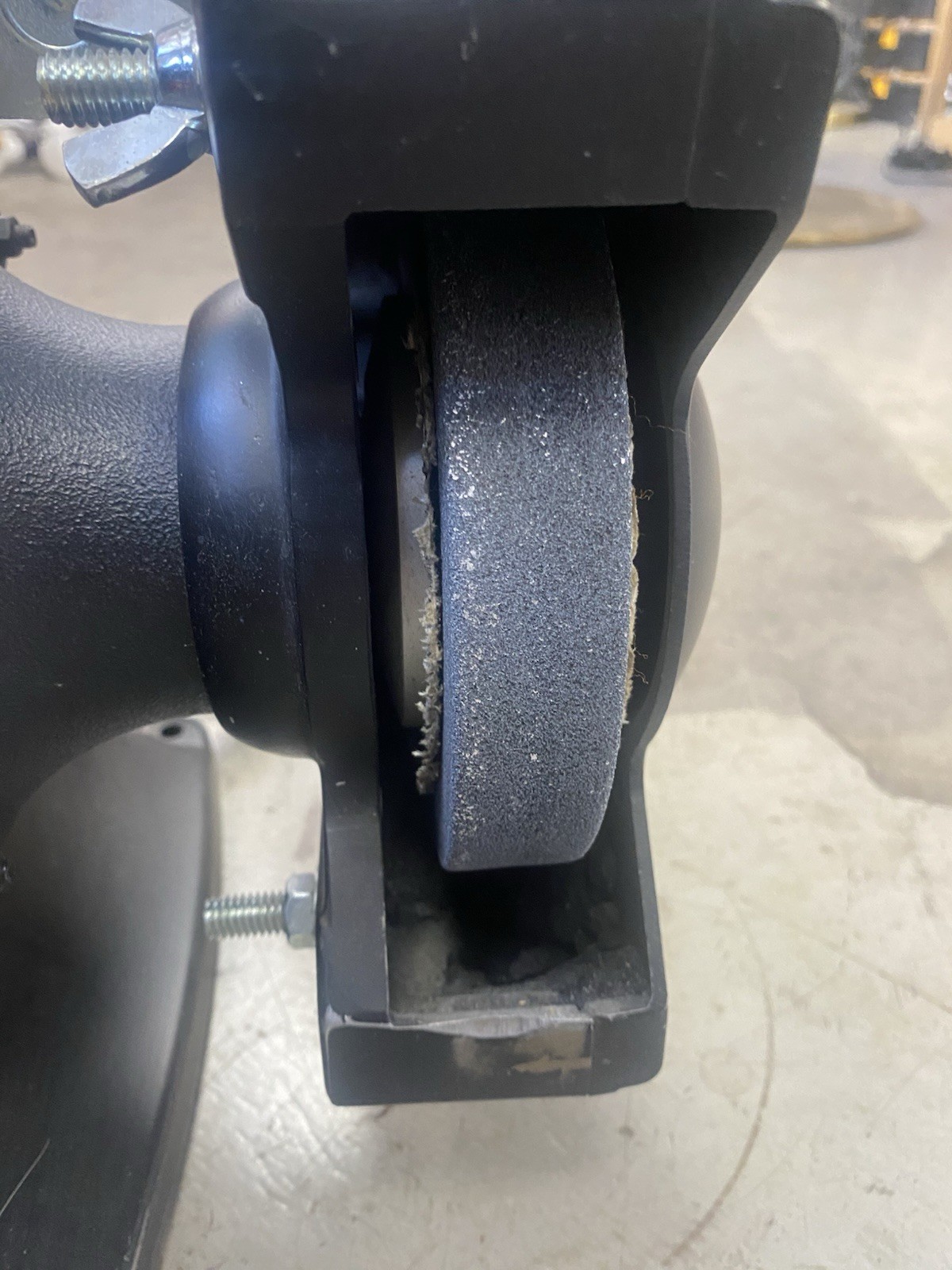 Dayton 7 Bench Grinder 1/2