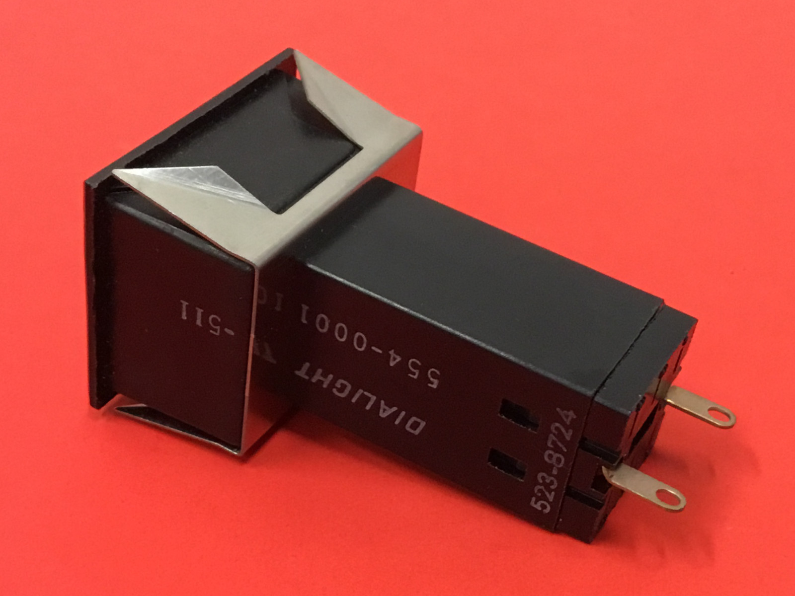 Dialight - P/N: 554-0001-511 - Indicator Light - NEW