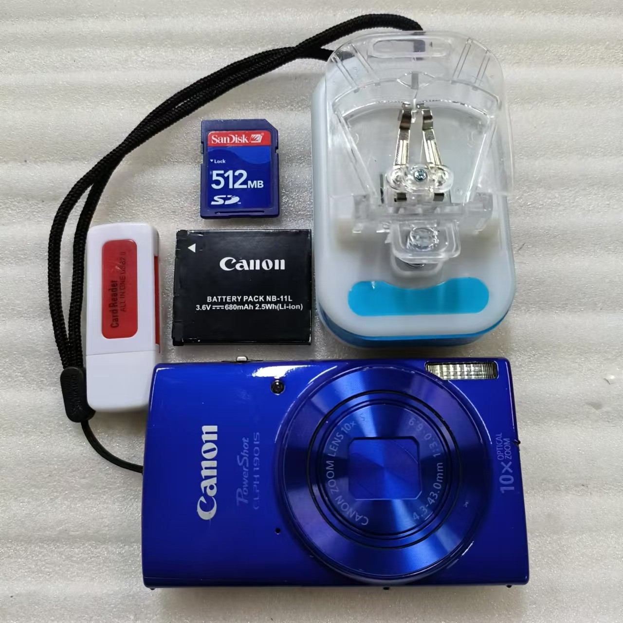 Canon PowerShot ELPH 190 IS Digital Camera 20MP Wi-Fi Great Condition - 90% New