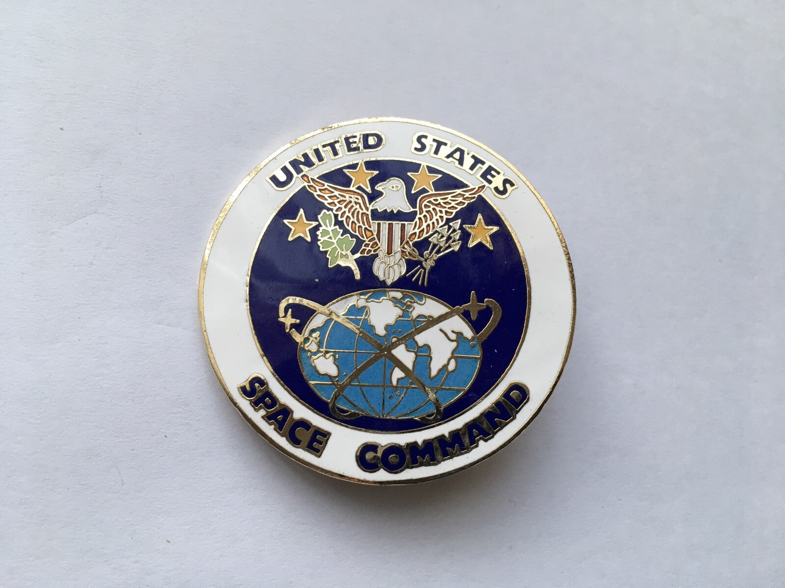 VINTAGE UNITED STATES SPACE COMMAND LARGE ENAMEL BADGE