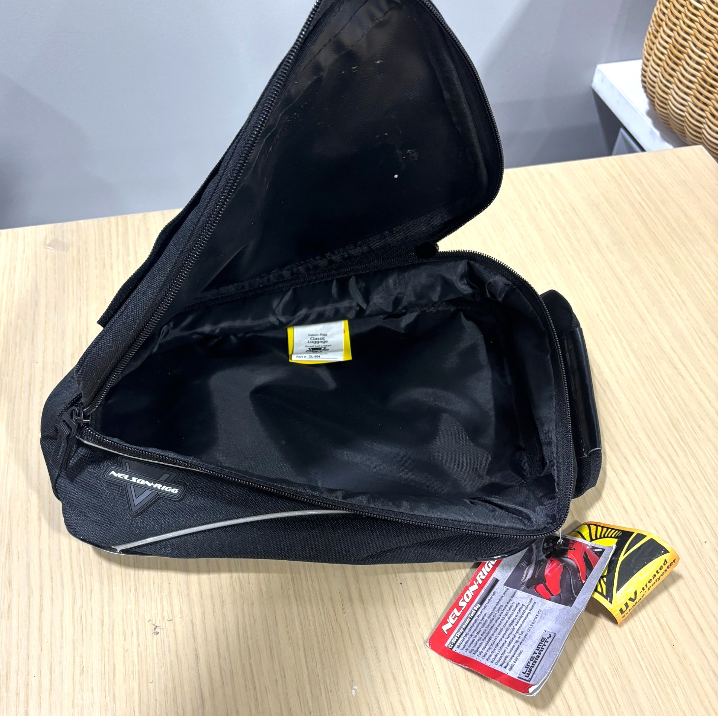 NWT Nelson Rigg CL-904 Motorcycle Tank Bag Clear Map Pocket Expandable