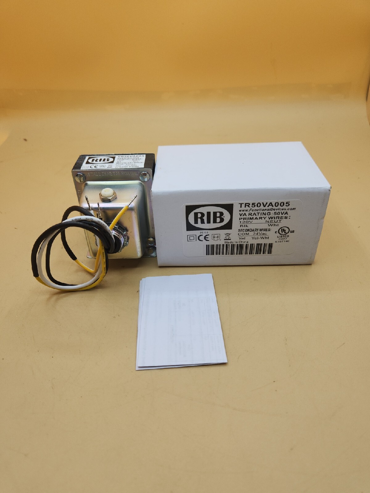 FUNCTIONAL DEVICES RIB TR50VA005 Class 2 Transformer 50 VA Open Hub Foot New