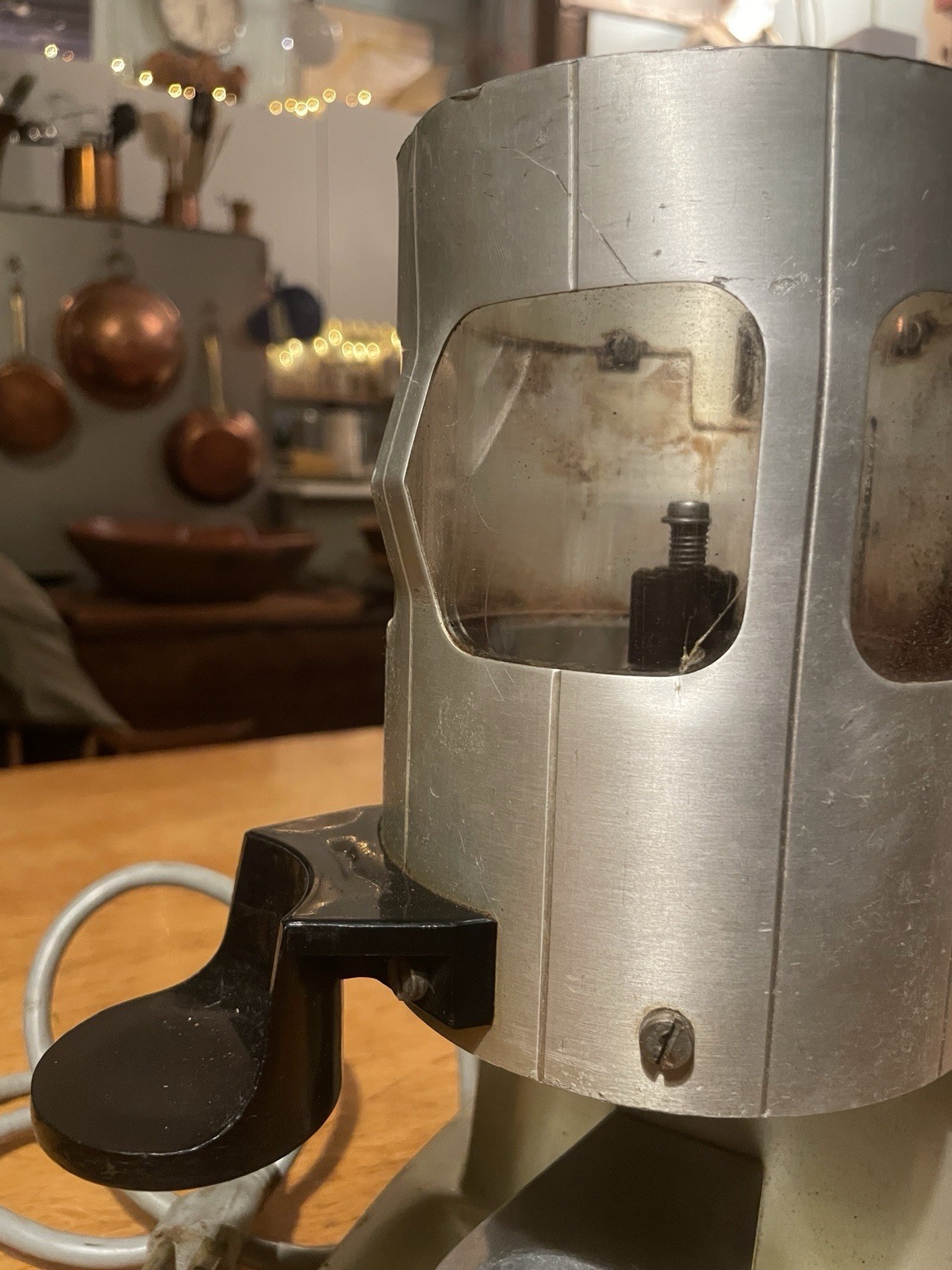 Mazzer Super Jolly Timer Espresso Grinder w Hopper – Local Pickup