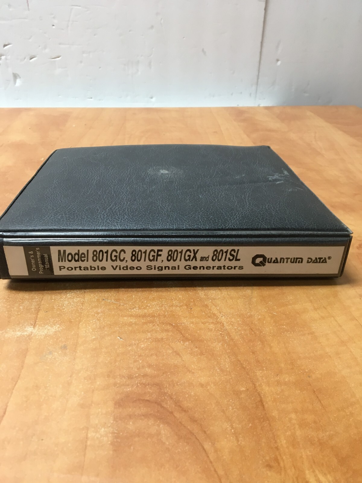 Quantum Data Portable Video Signal Generator MANUAL ONLY 801GC 801GF 801GX 801SL