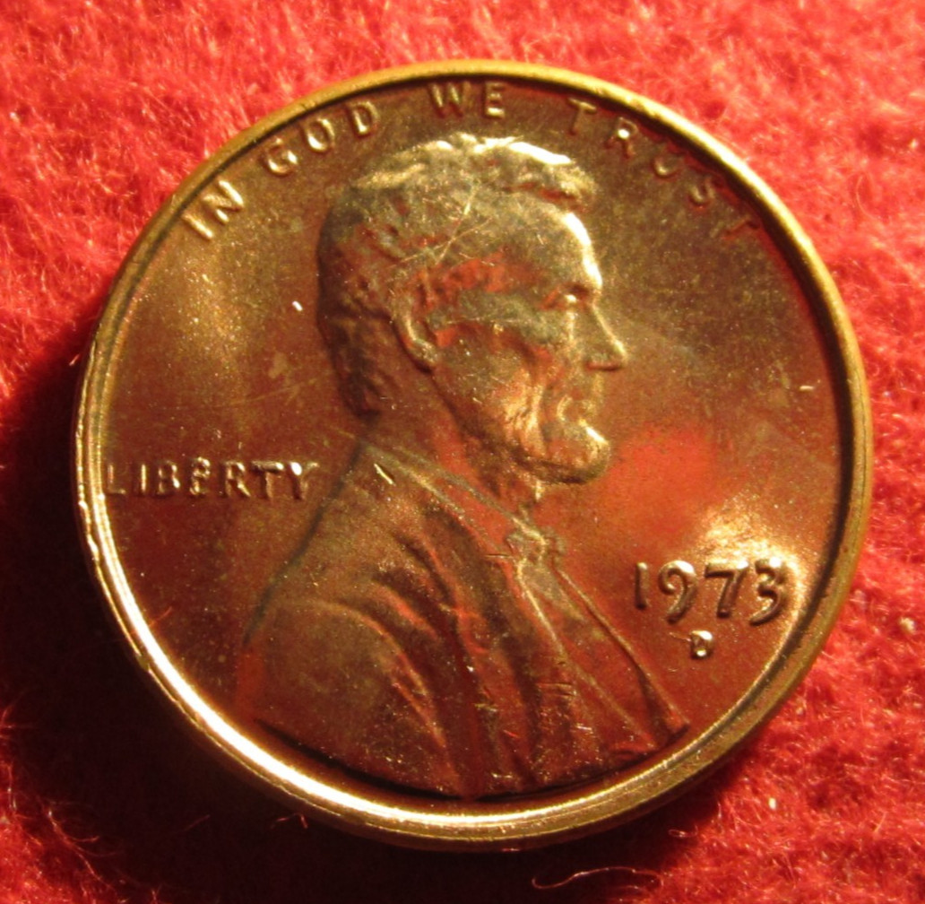 1973 D Lincoln Memorial Cent/Penny - Uncirculated - Red - Actual Coin C1298