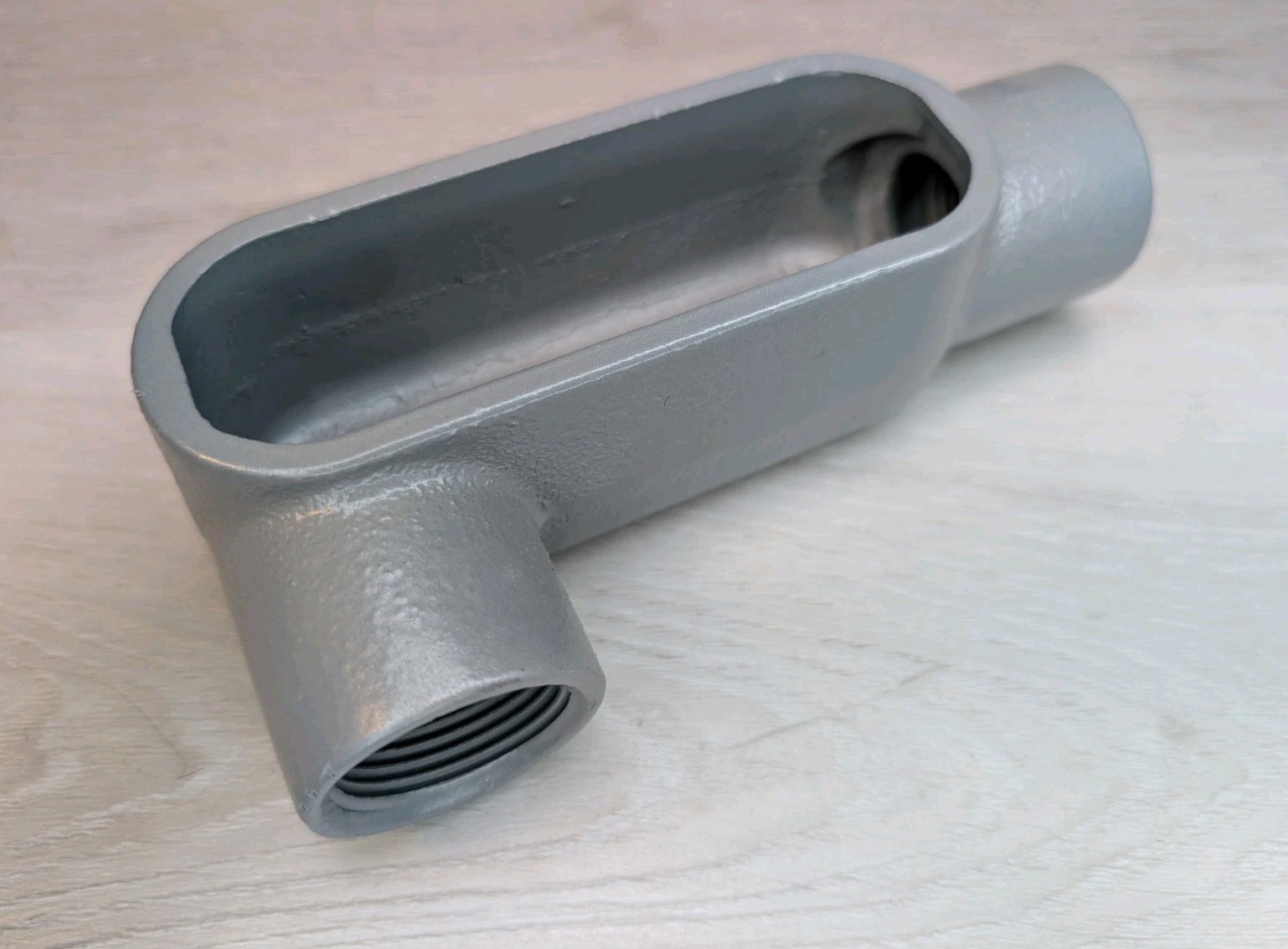 NEW! Killark LR37 Rain Tight Duraloy 1" Conduit Body Iron