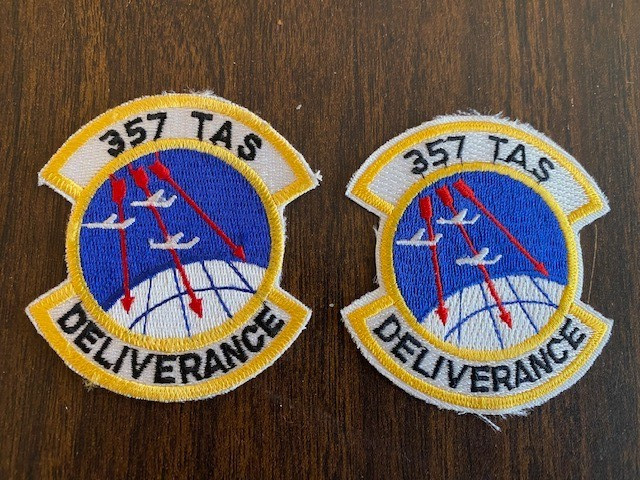 USAF / US Air Force  357th TACTICAL AIRLIFT  SQUAD  (2 DIFFERENT) ... MINT ... X