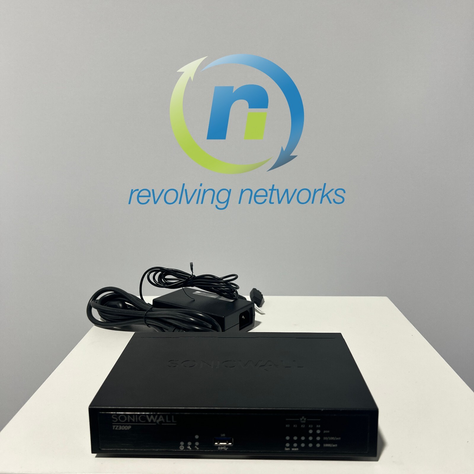 SonicWall TZ300P  01-SSC-0030 Firewall Appliance 1-Year Warranty