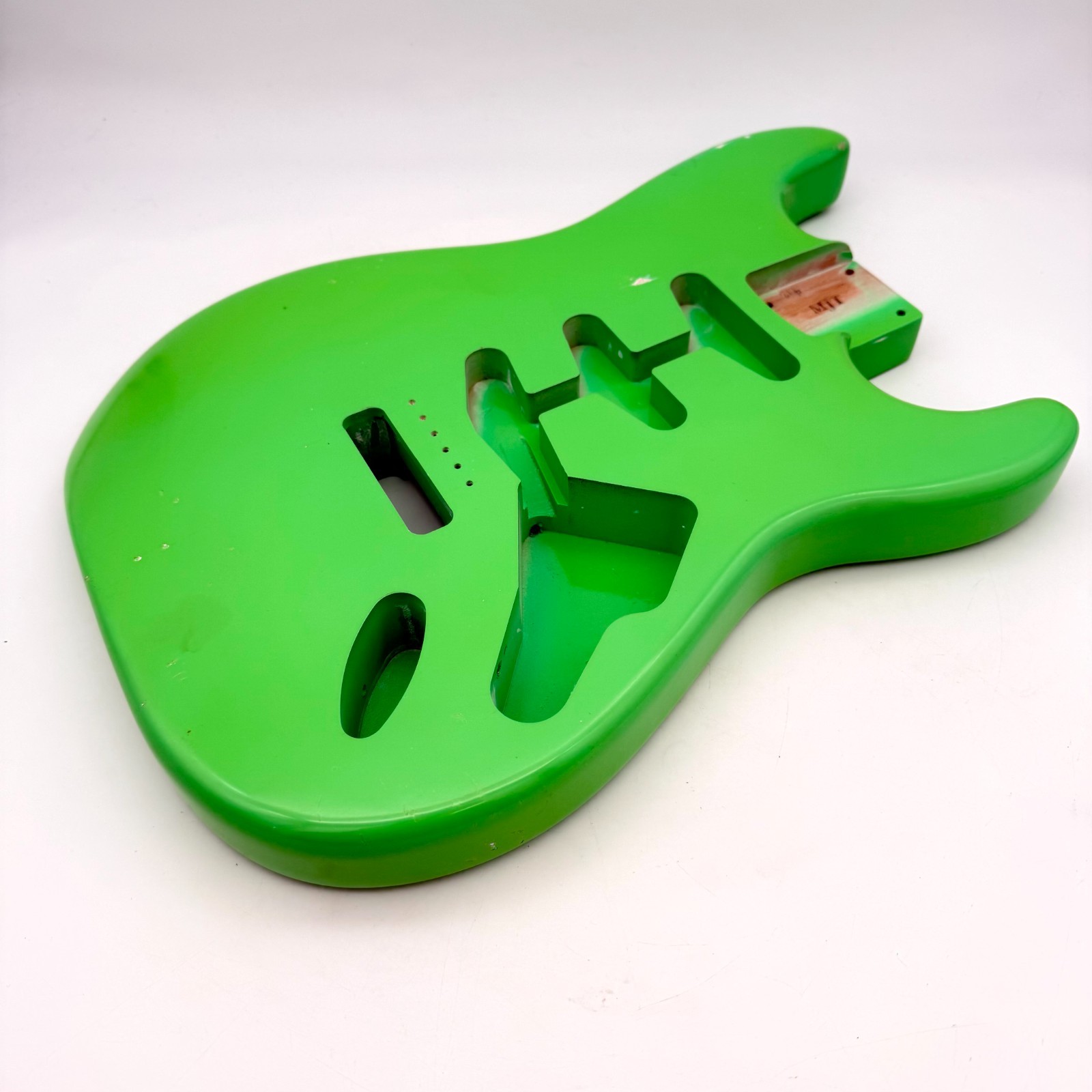 MJT Stratocaster Body Alder Relic Nitro Neon Green mjt6565
