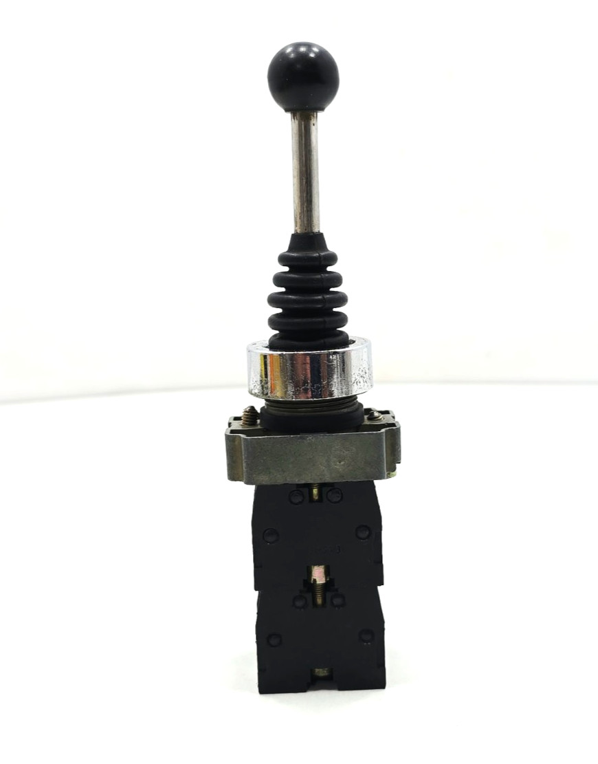 Schneider Electric XD2PA24 CR Joystick Controller