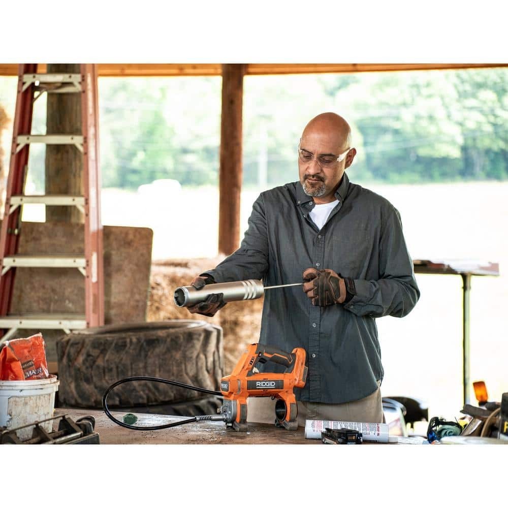 RIDGID Grease Gun 18 Volt Cordless Variable Speed Cushioned Grip Air Tool Only