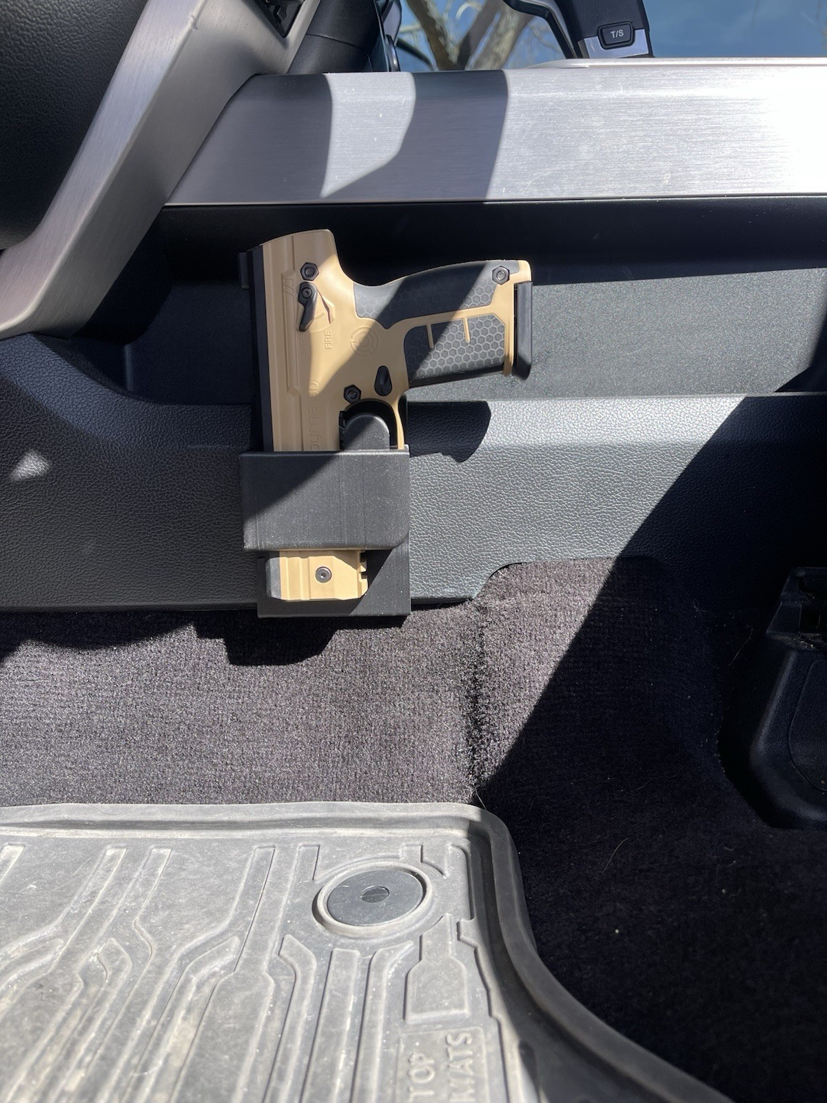 2021-2024 F150 Byrna launcher LE And SD Pistol Mount  (Mount Only)