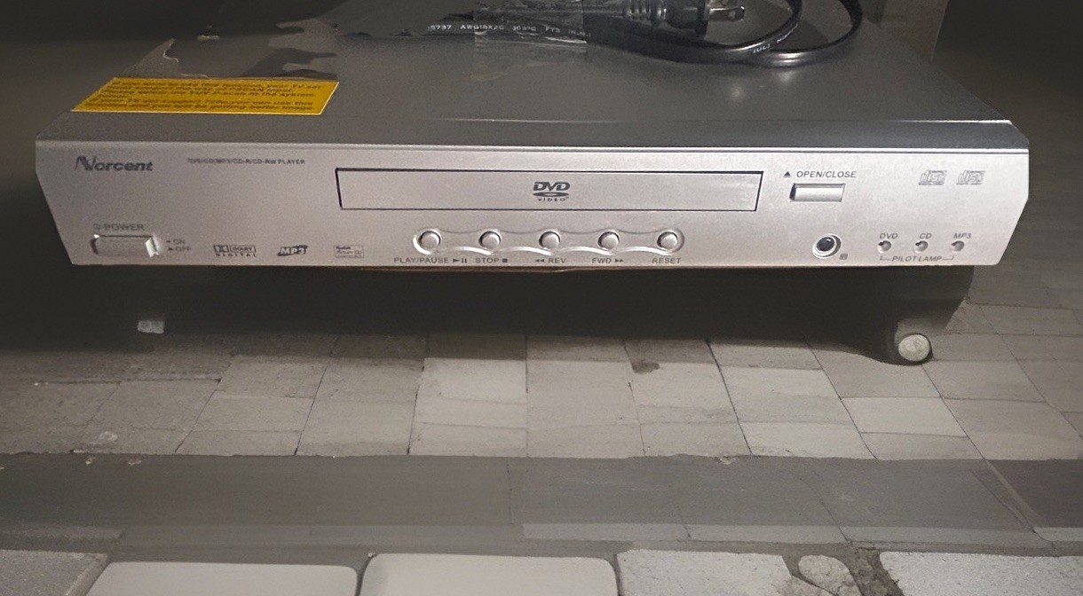 Norcent DP313 DVD Player No Remote Tested and Working