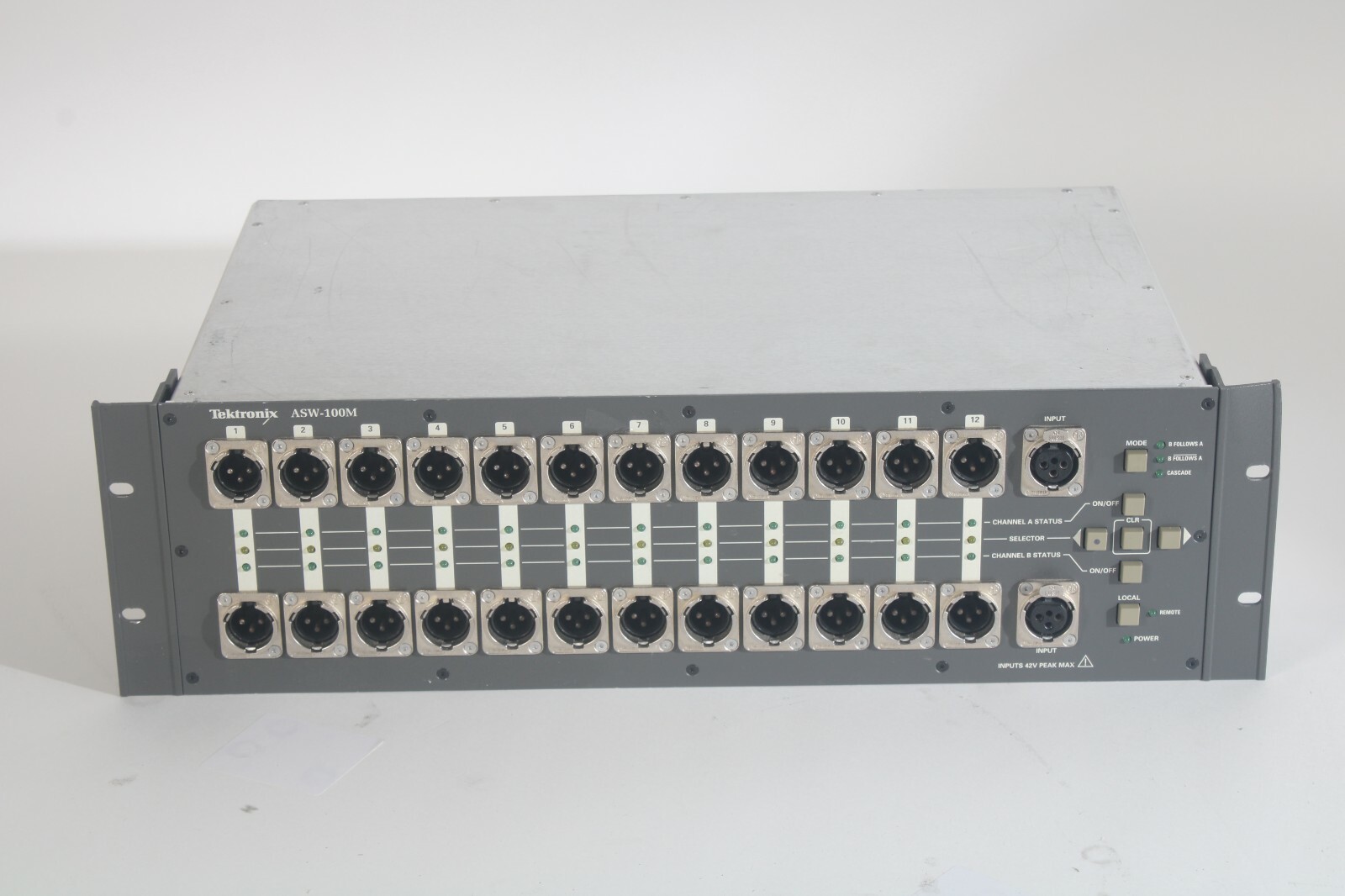 Tektronix ASW-100M Output Switcher