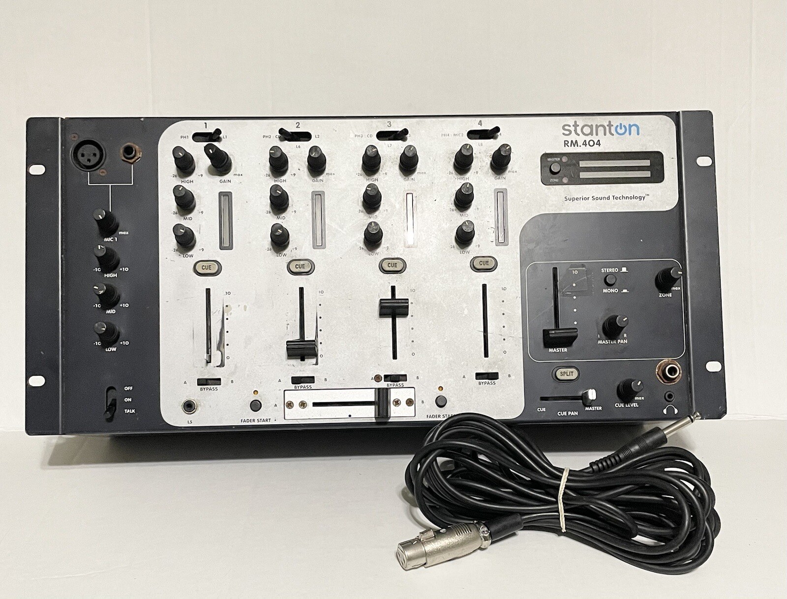 Stanton RM404 Professional DJ Mixer W/ Cord Black And Silver
