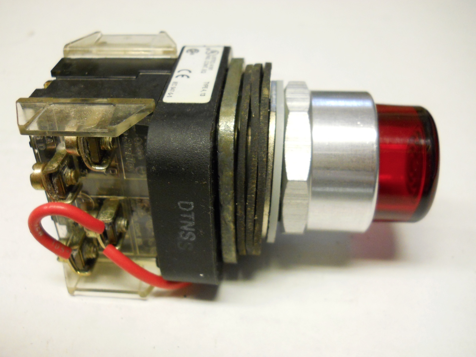 ALLEN BRADLEY 800T-QT24 RED PUSH TO TEST PILOT LIGHT ASSEMBLY 24V  NEW CONDITION