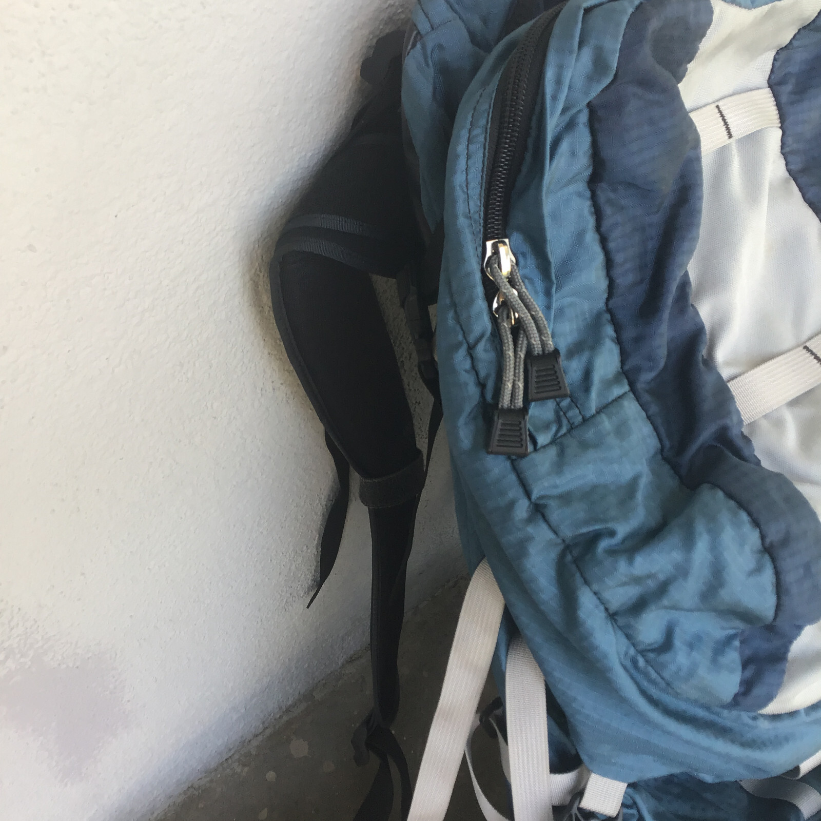 Gregory Shasta Hiking Trail Camping Internal Frame Backpack Size Large Blue Gray