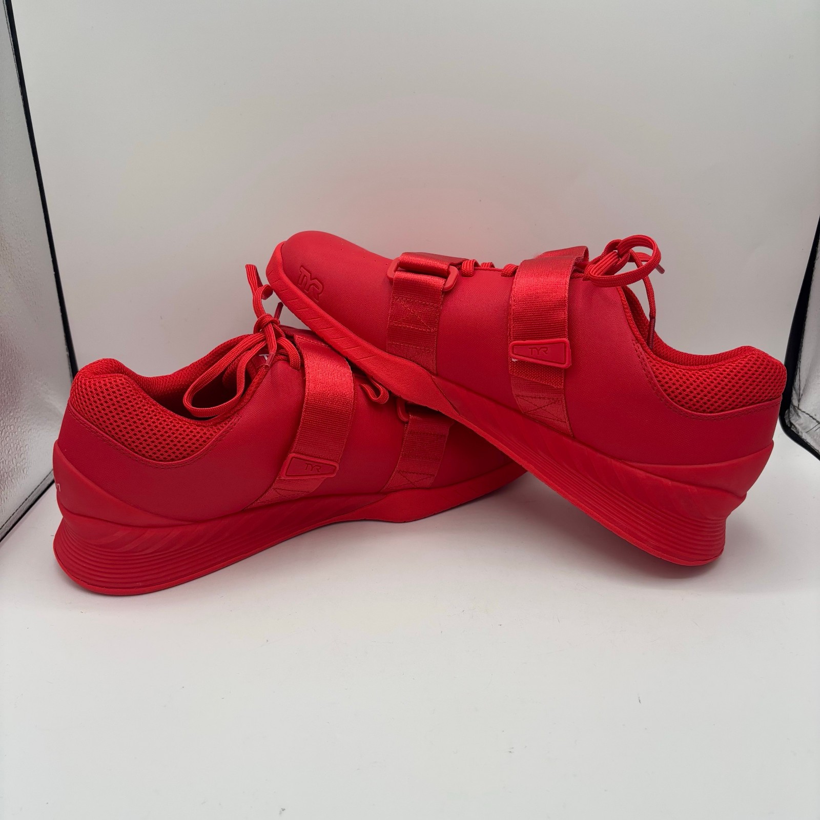 TYR L-1 Lifter Shoes Mens Size 10.5 Triple Red Weightlifting Gym Sneakers