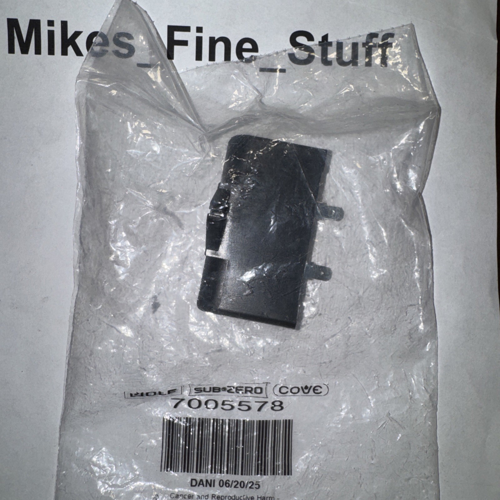 Wolf Sub Zero Refrigerator Part # 7005578 - Capacitor 12mf Service