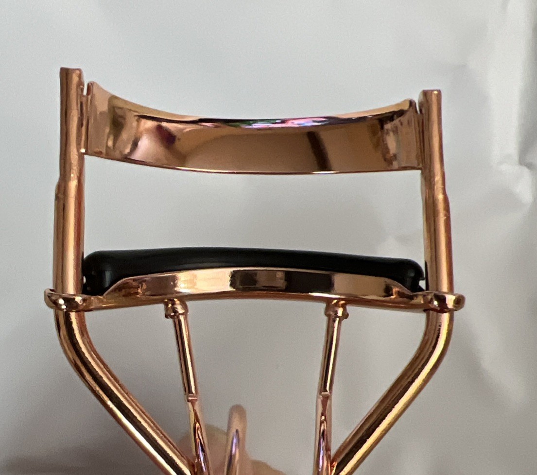 Eyelash Curler w/Refill Pads- New/Sealed