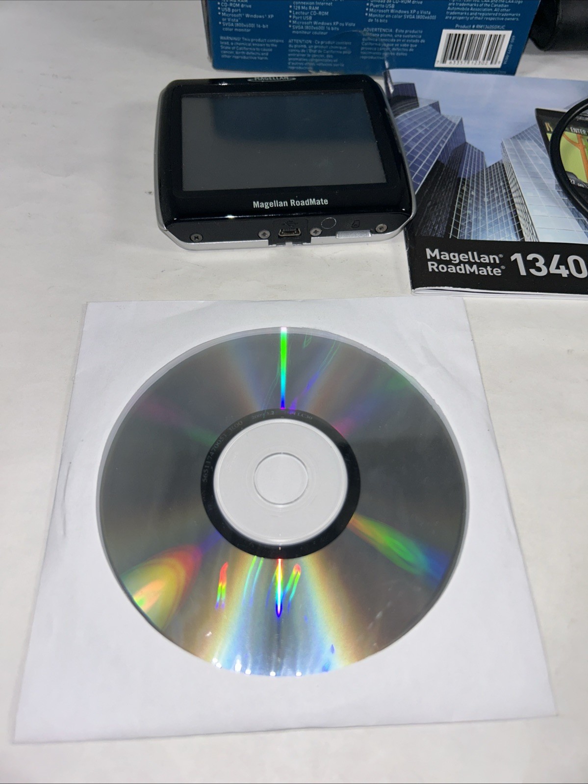 Magellan RoadMate 1340 GPS CD Two Chargers Manuals Bundle