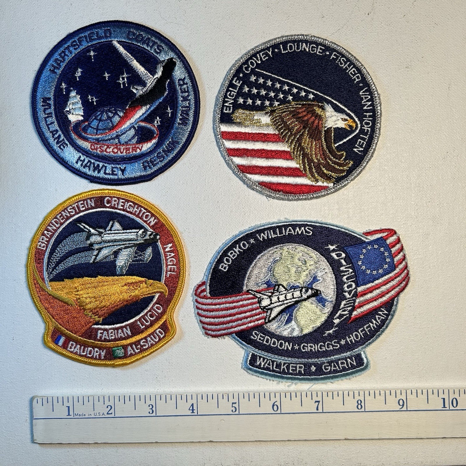 Astronaut Space Patches Discovery  unused 4 diff.