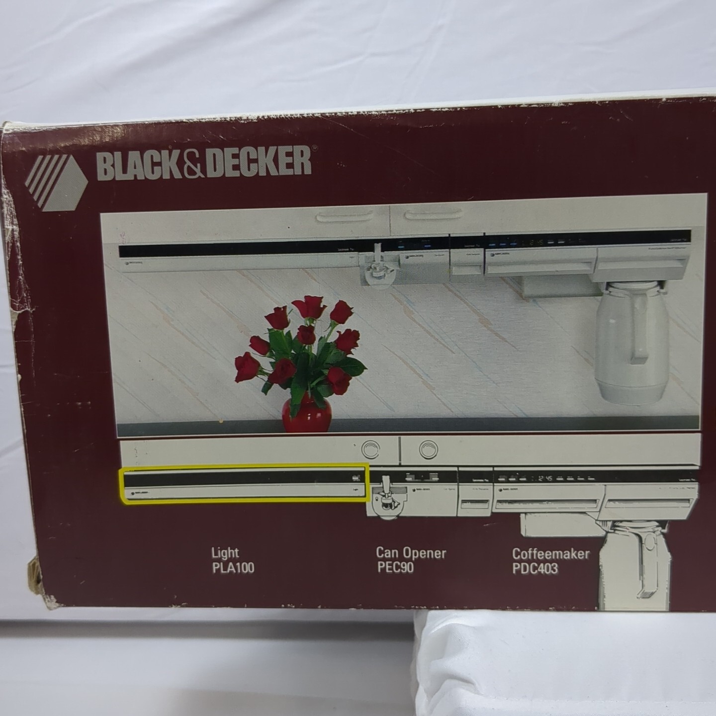 Black & Decker Spacemaker Plus Under-Cabinet Light PLA100, Fluorescent - 1988