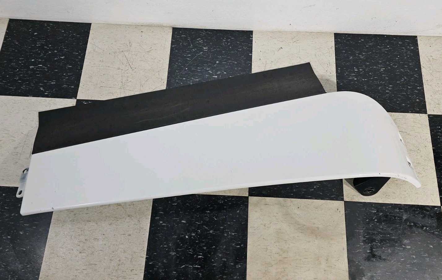 08-17 FREIGHTLINER CASCADIA 125 RIGHT ROOF UPPER CAB FAIRING PANEL EXTENDER OEM