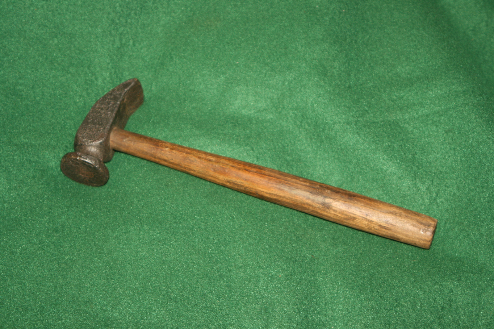 Collectible Antique Vintage Forged Cobblers Hammer w/ Original Handle Inv#MI01a