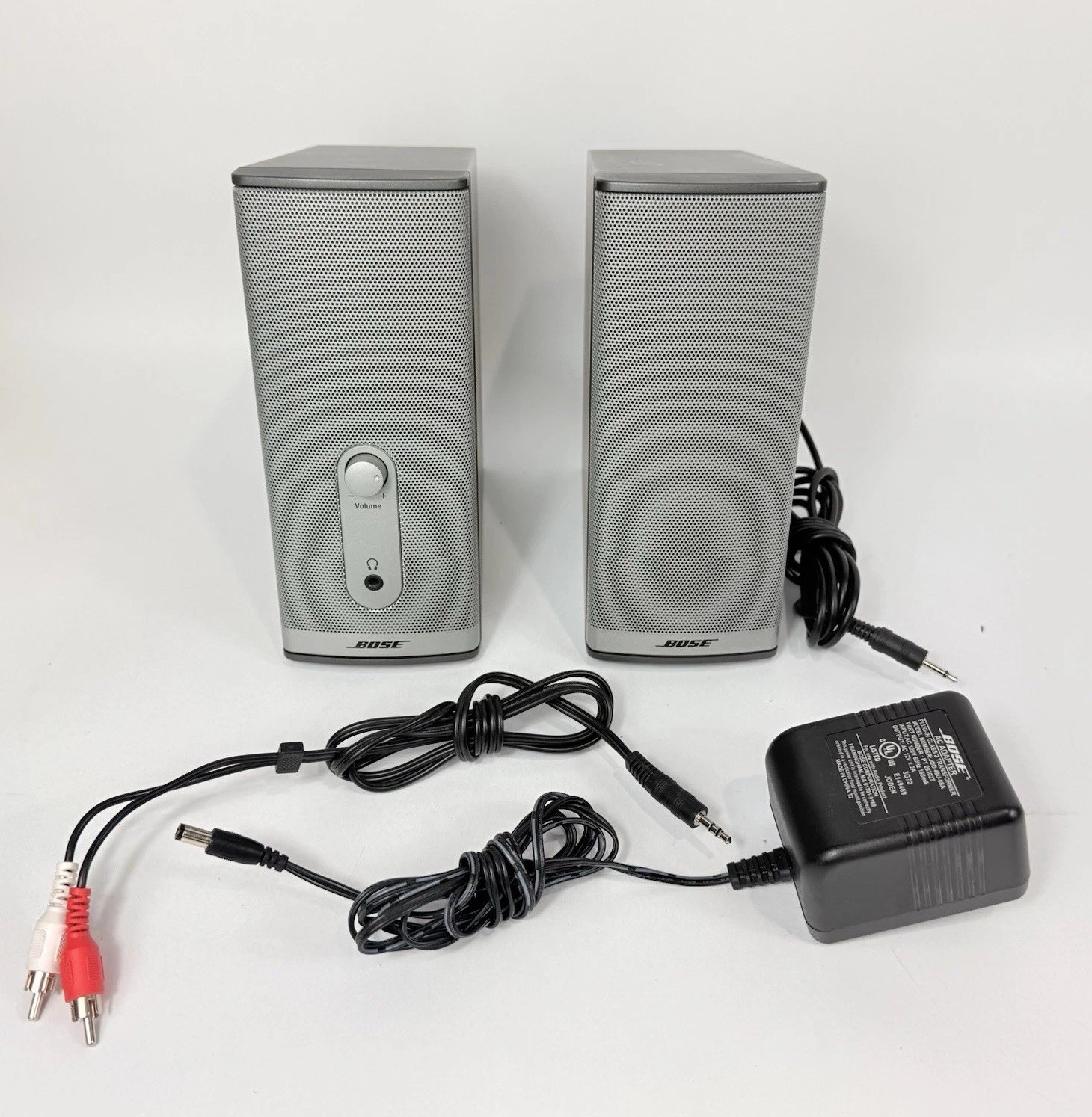 Bose Champion 2 Series II Desktop Speakers Tested WORK GREAT Excellent Condition
