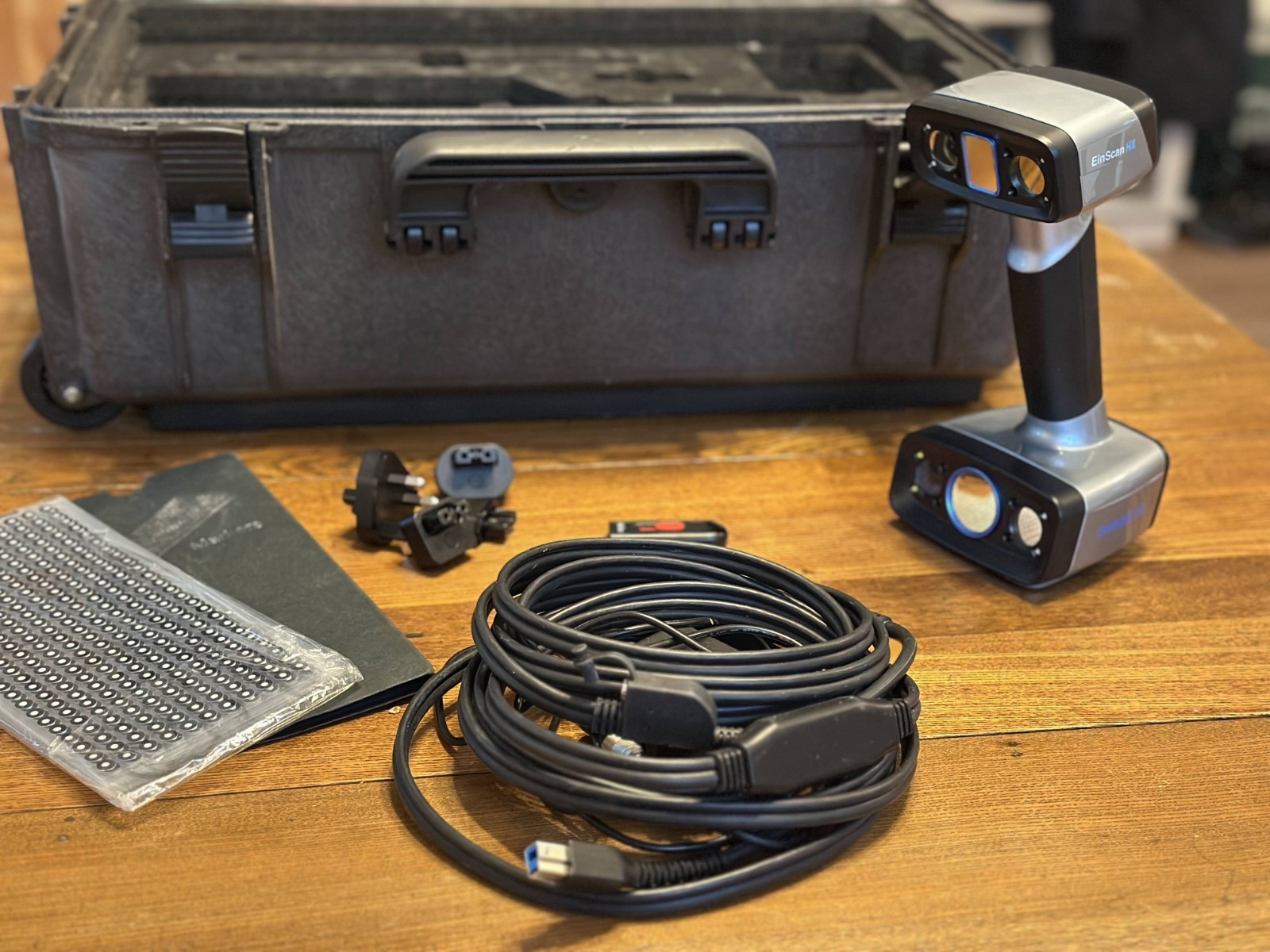 3D Scanner Einscan HX Handheld Hybrid Blue LED Laser and EXTRAS
