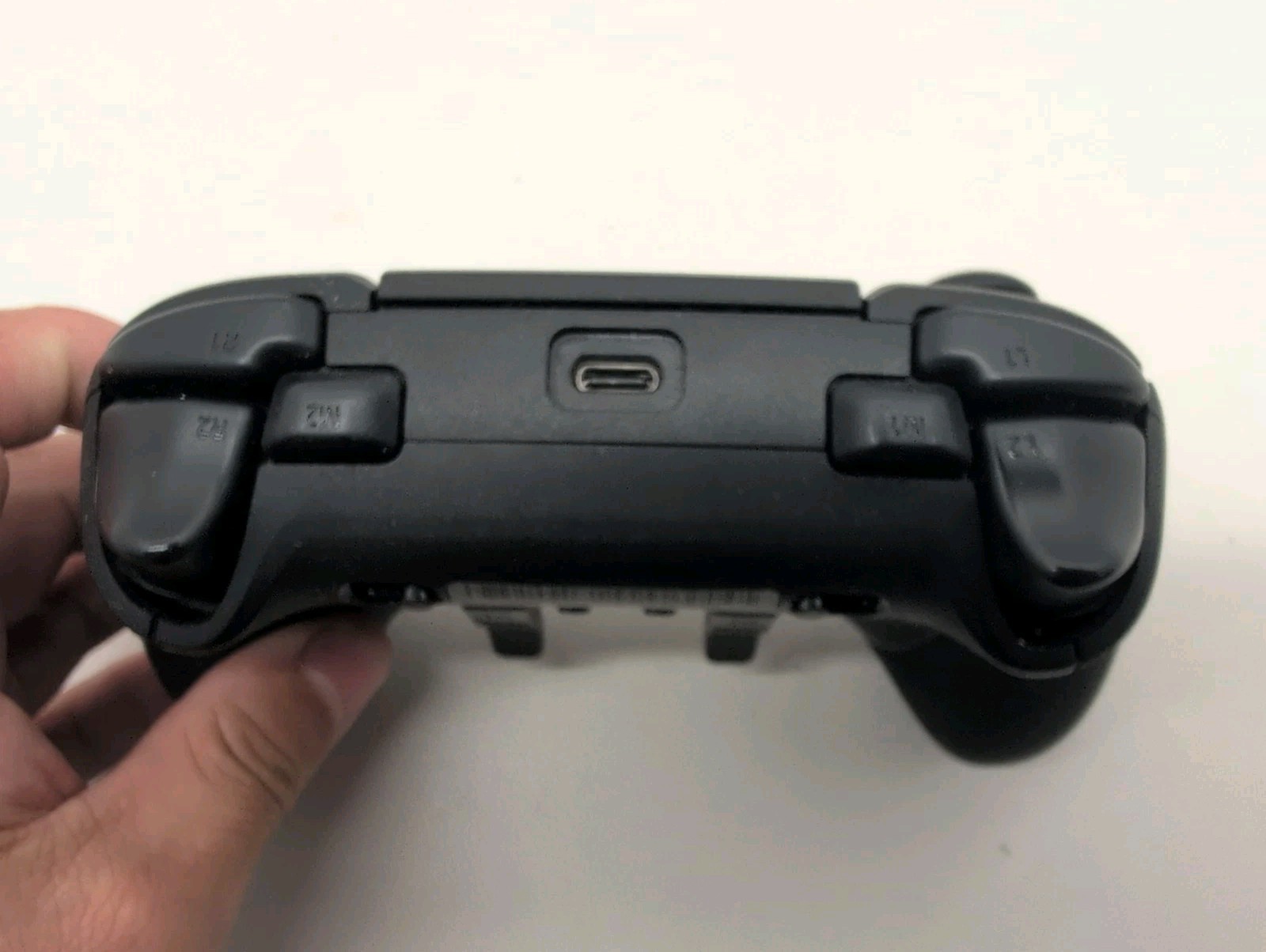 Razer Wolverine V2 Pro Wireless Gaming Controller Only for PS5 Black - No dongle