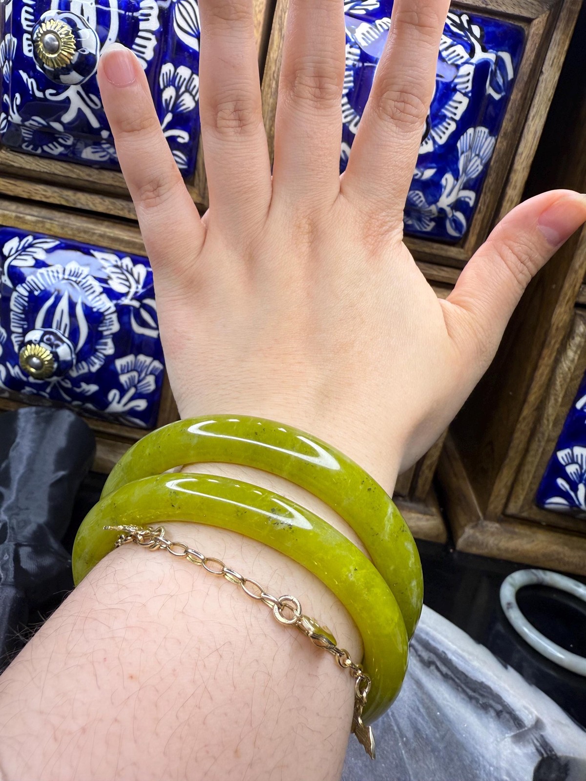 Green Jade Bangle Xiuyan Natural Jade Bracelet
