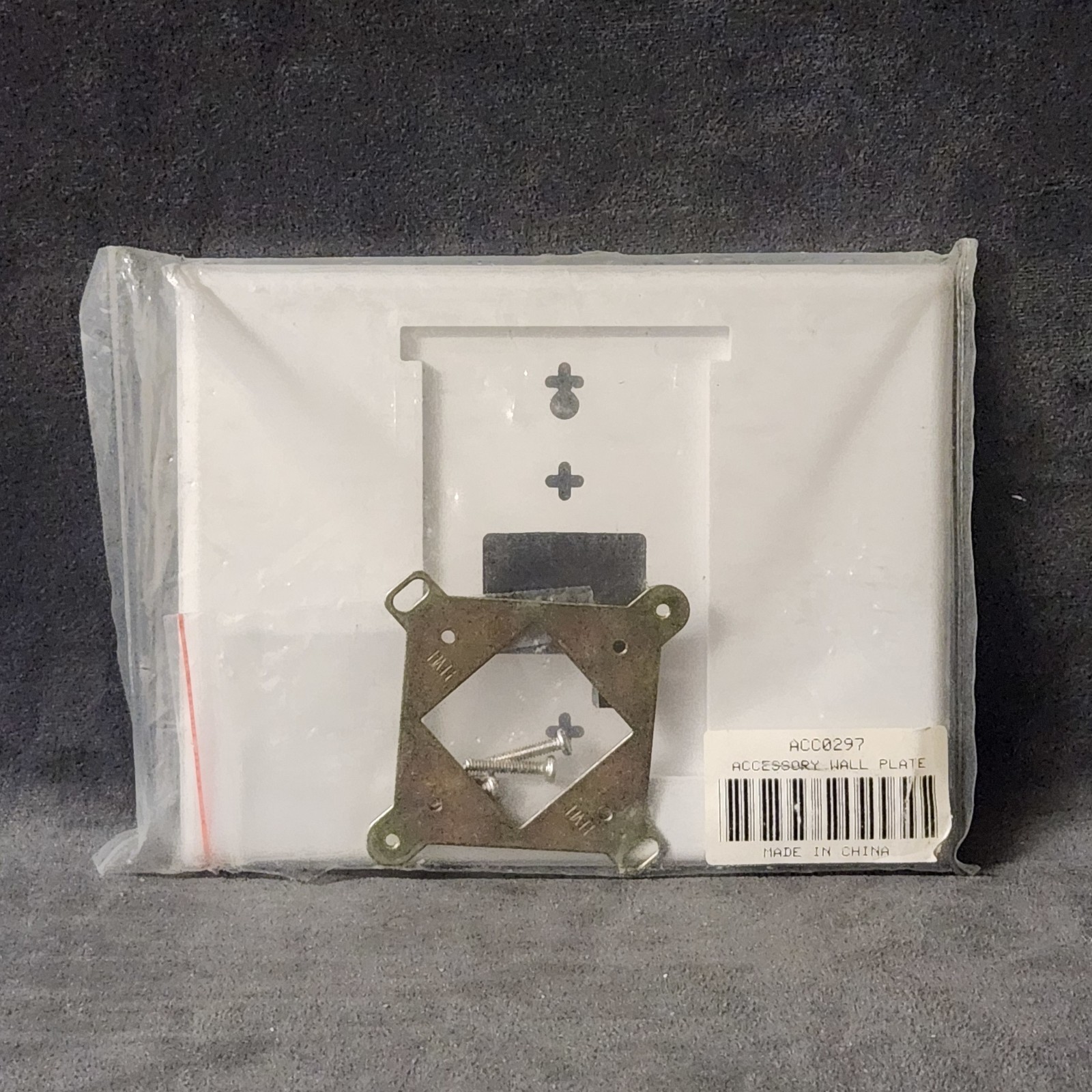 ~D.HVAC~ ACC0297 - Venstar - Wall Plate for Wireless Thermostat or Receiver