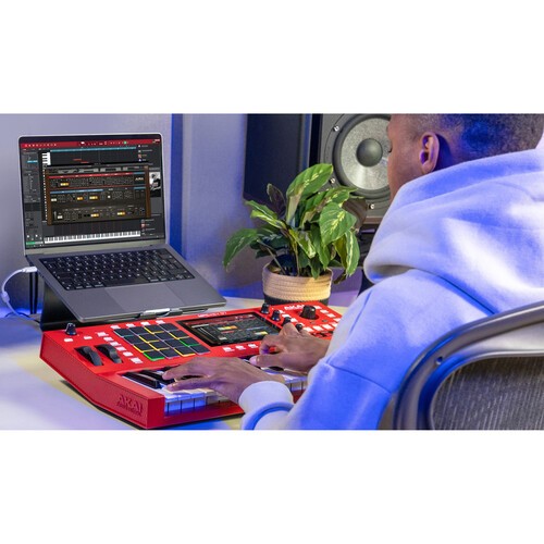 Akai MPC Key 37 Standalone Keyboard Workstation with Sampler (Open Box)