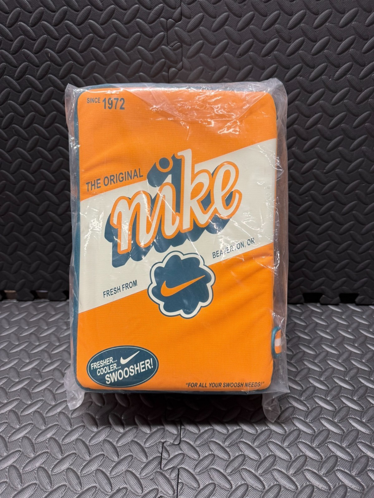 Nike Heritage Shoe Box Bag (12L) | FB2852-717 | Sundial/Geode Teal/Sail