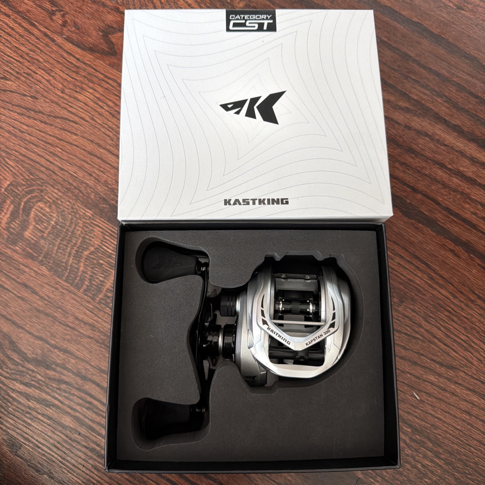 Kastking Kapstan Elite 300 Fishing/Casting Right Hand Reel. New In Box Free Ship