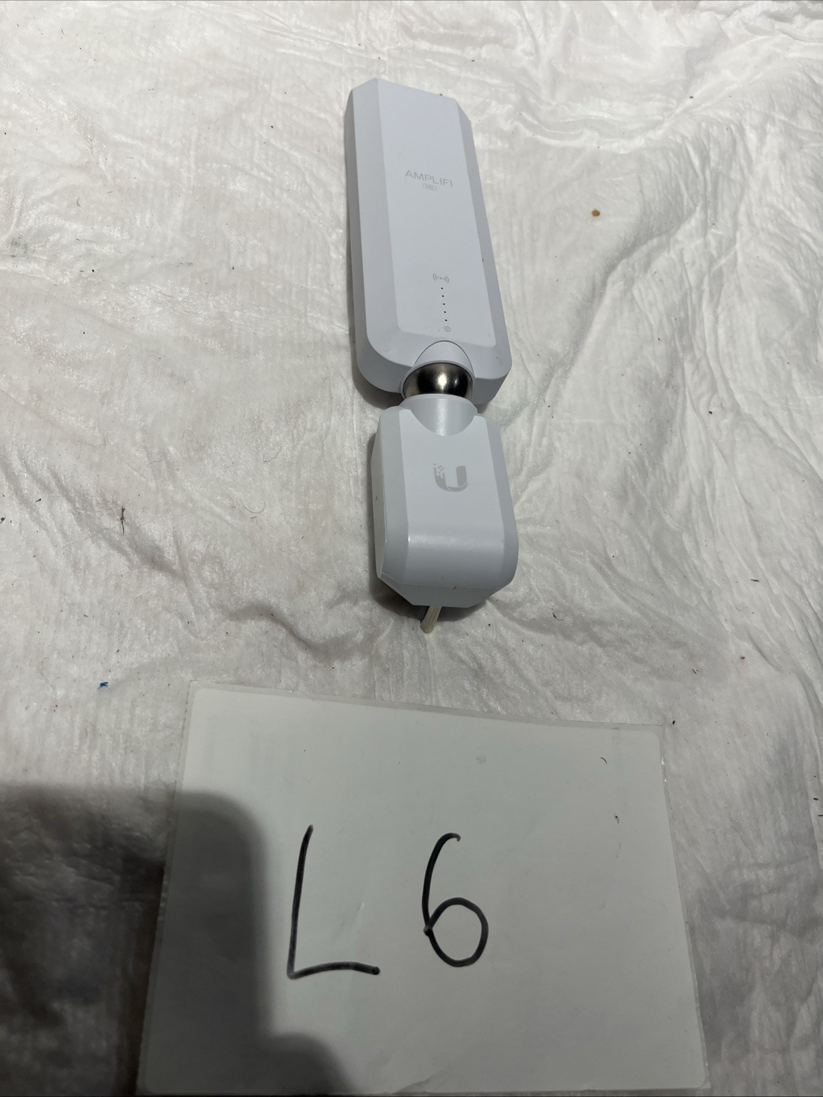 Ubiquiti AmpliFi AFI-P-HD WiFi Standalone High-Density (HD) Mesh Point Extender