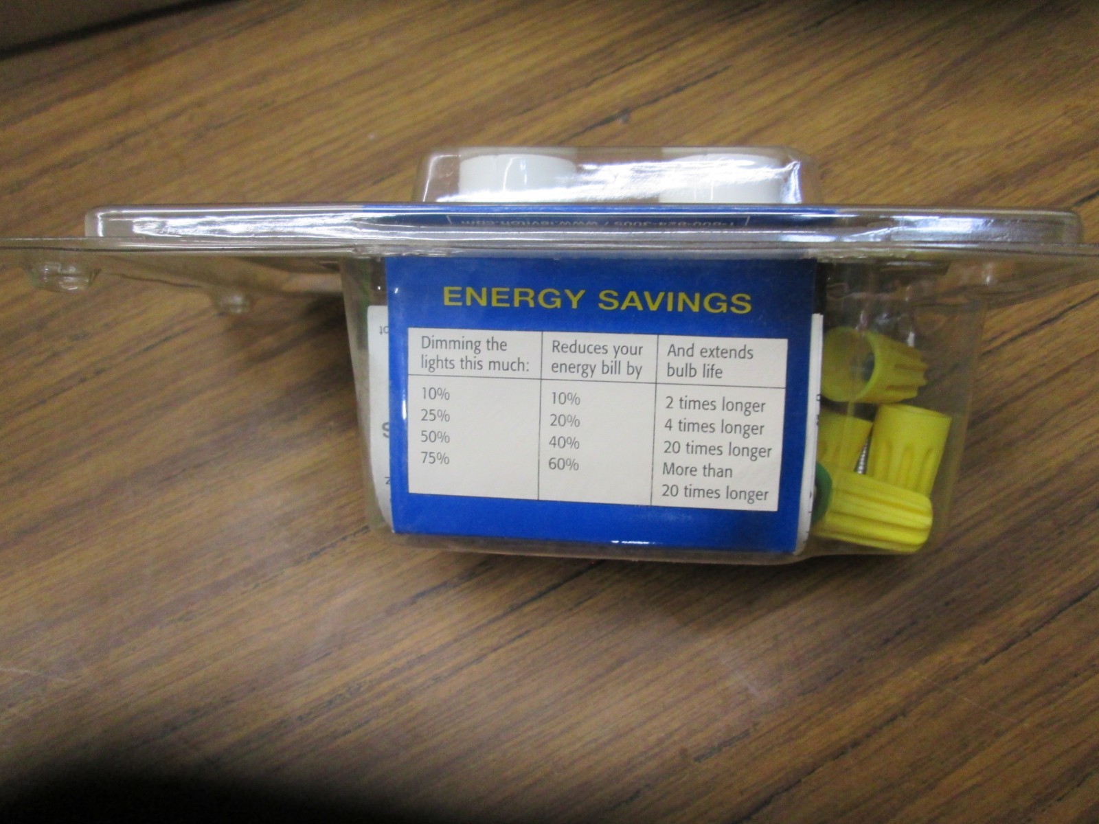 Leviton Decora RTD01 Quiet Fan Control Dimmer White Single Pole Rotary