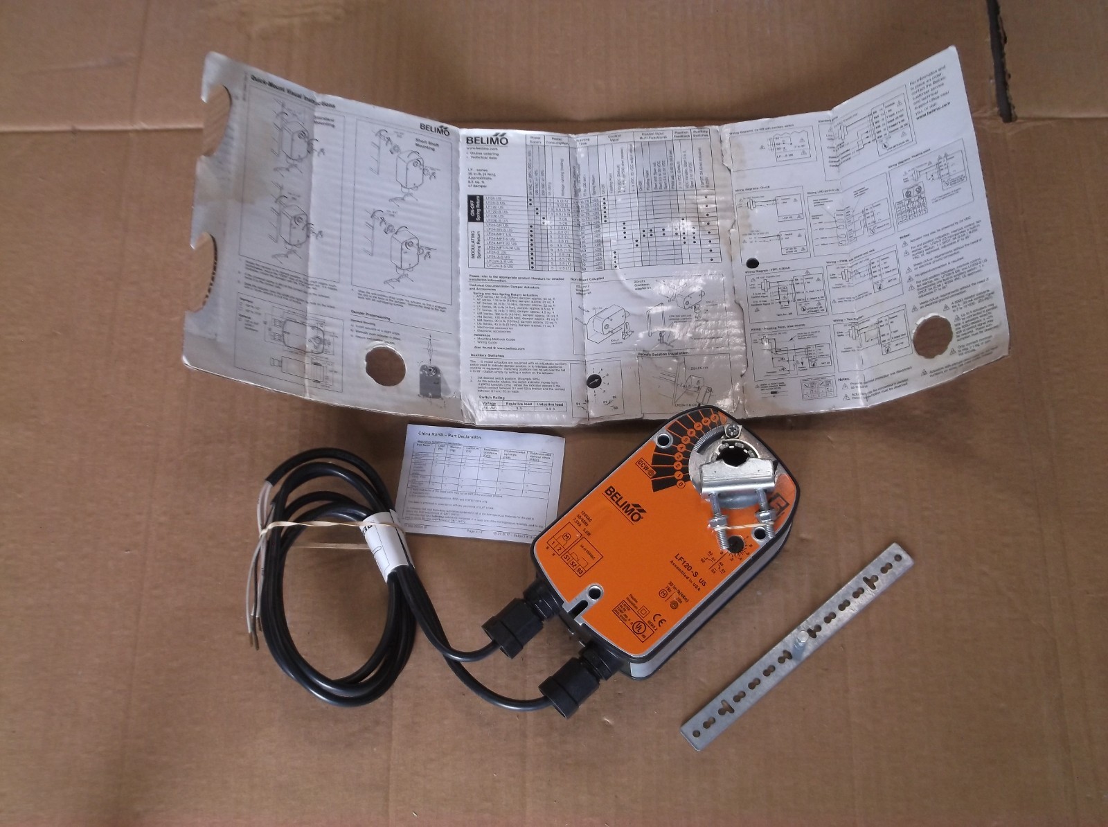 Belimo LF120-S US Spring Return Actuator 100-120 VAC NIB