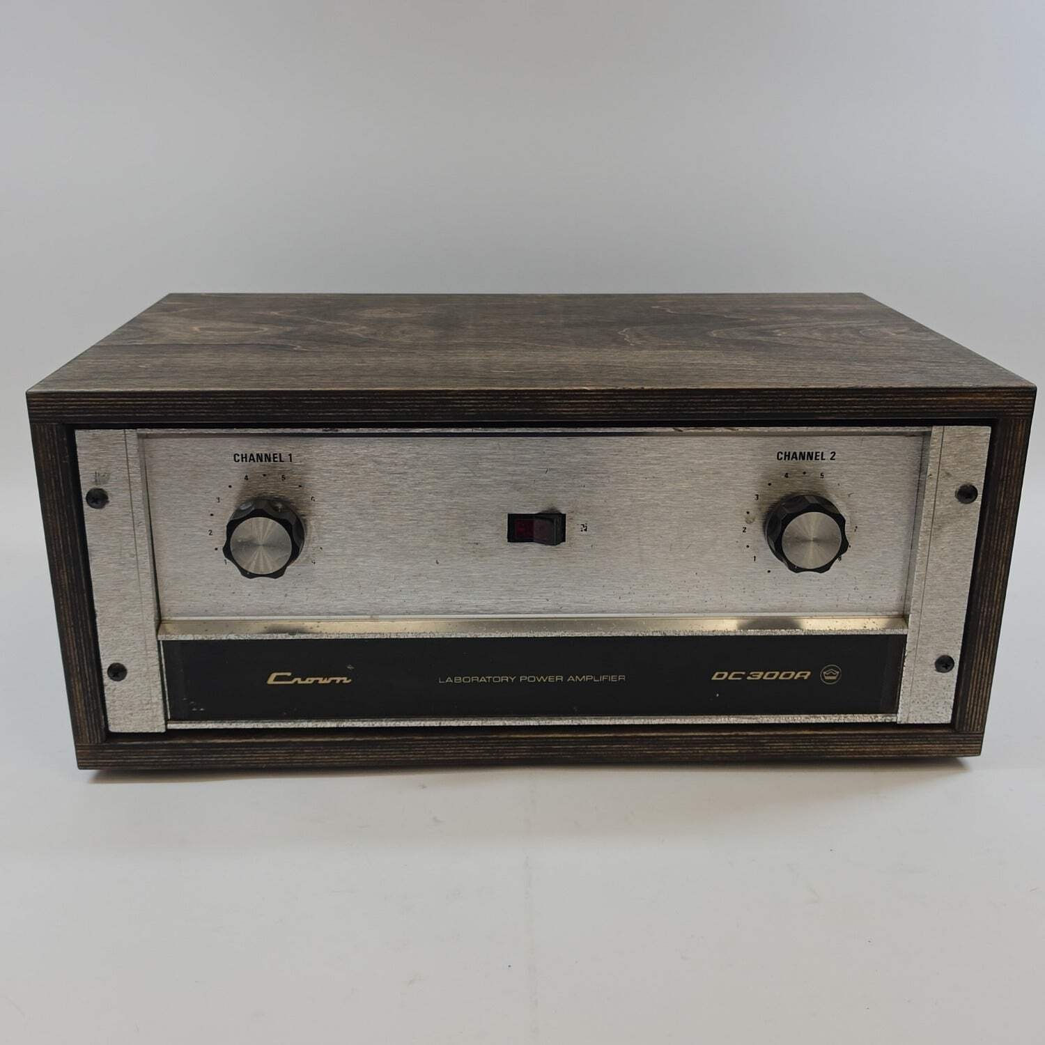 Crown DC300A 150W 16 ohm 2 Channel Sound Amplifier DC-300A-2