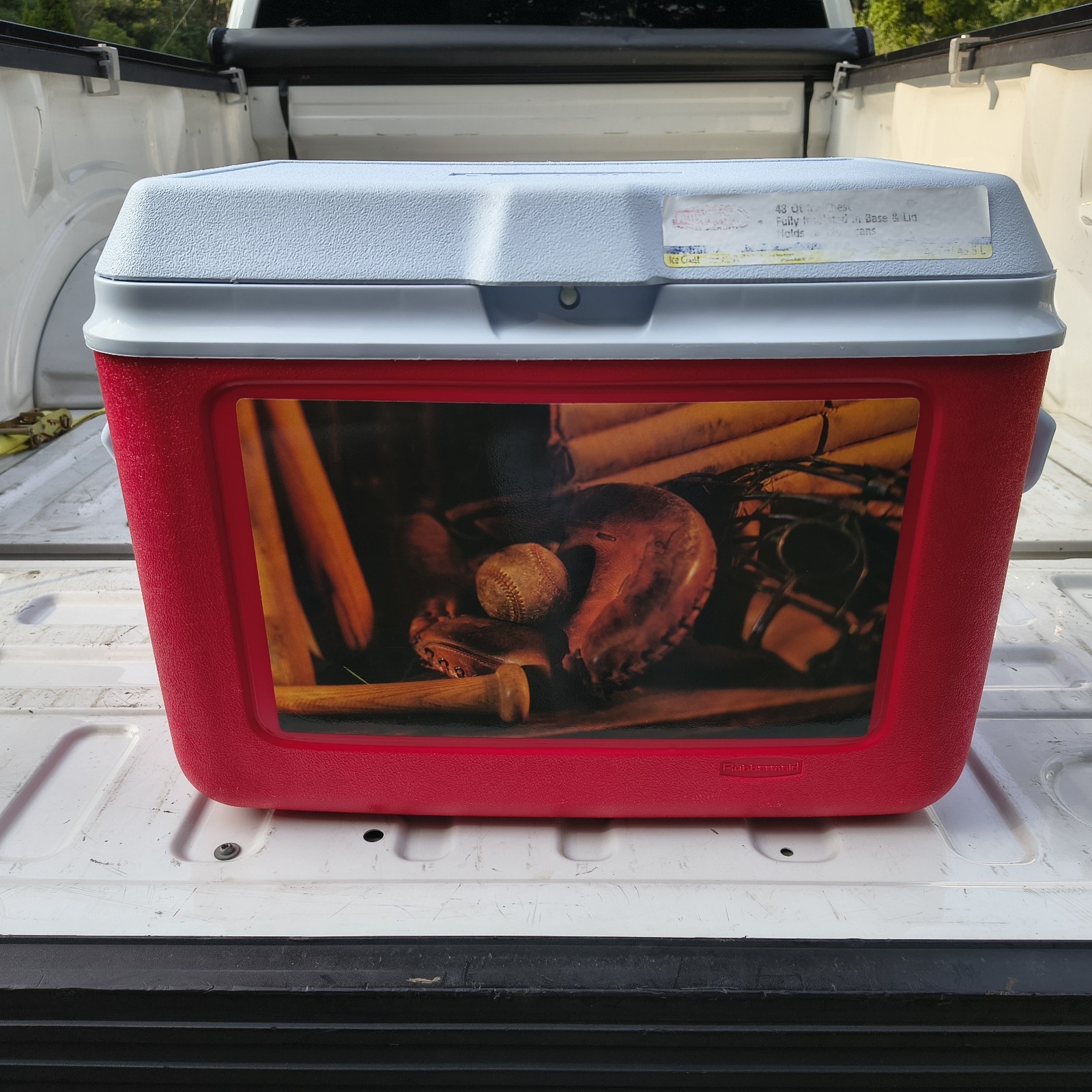 Vintage 1993 Rubbermaid Baseball Scene Cooler 48 Qt Red White Blue 12 Gal Chest