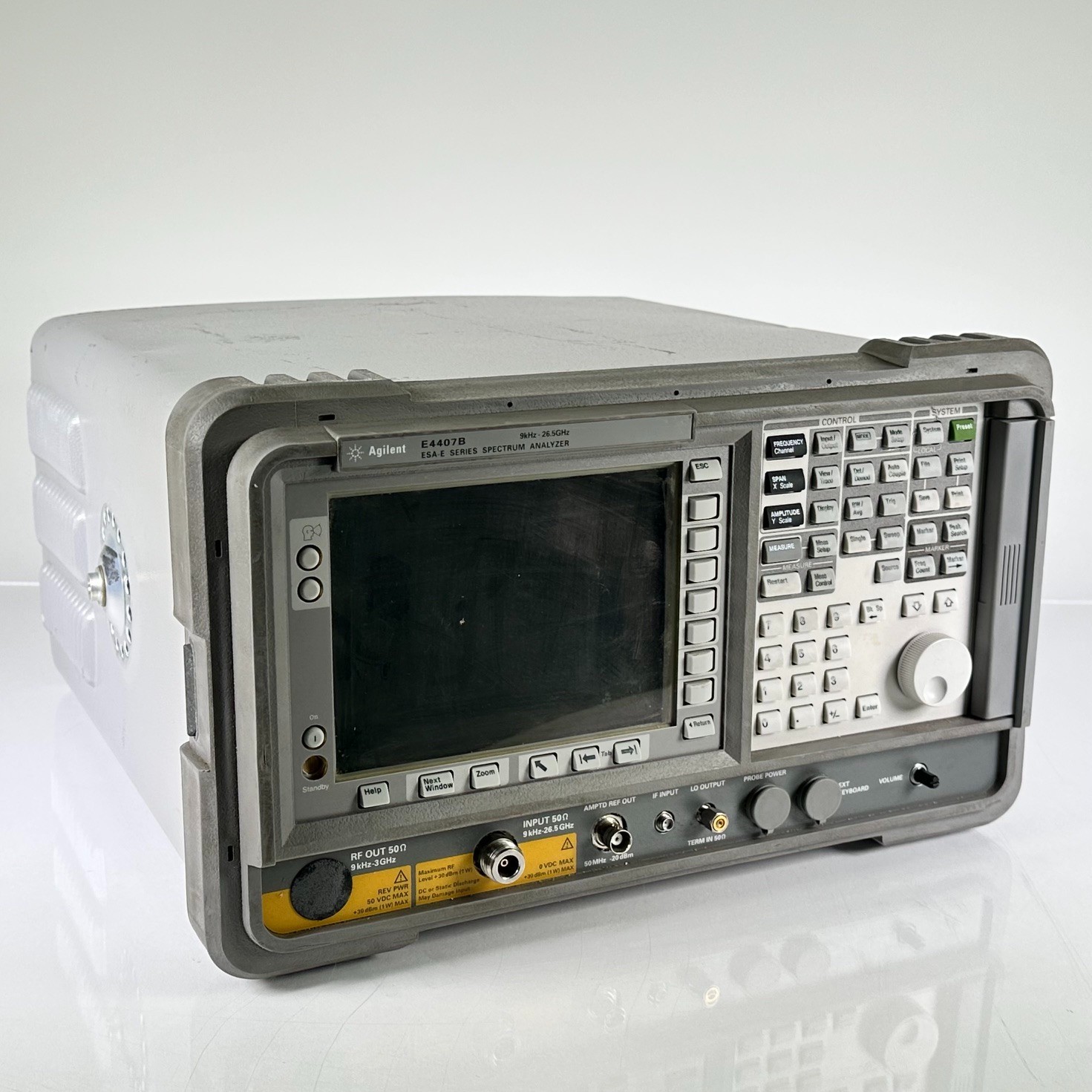 Agilent E4407B ESA-E Spectrum Analyzer w/ Options: 1D5, 1DR, A4H, AYZ, B72